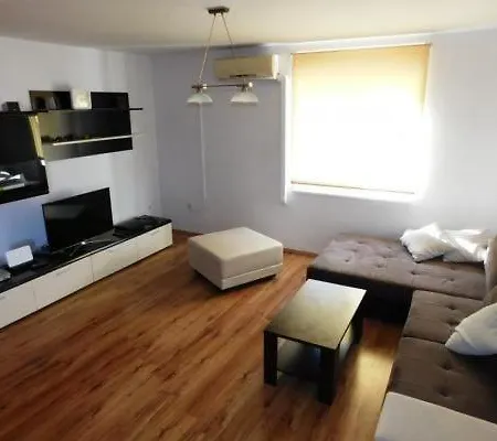 Appartement Behagliche In Mit Terrasse Und Grill