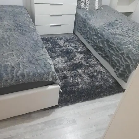 Behagliche In Mit Terrasse Und Grill Apartamento